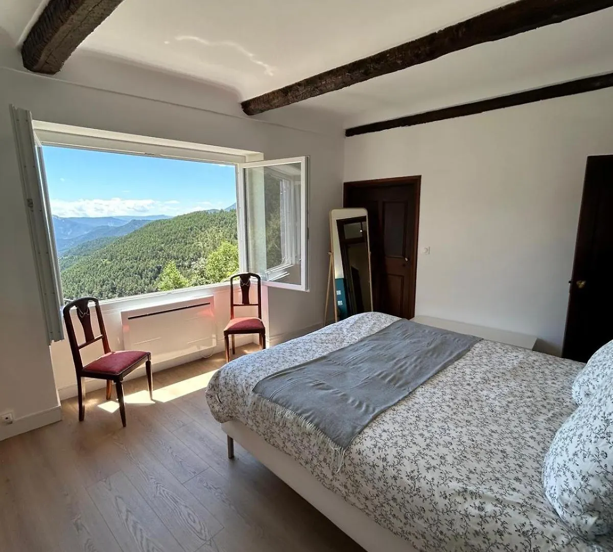 Sublime Maison De Montagne Guillaumes Holiday home