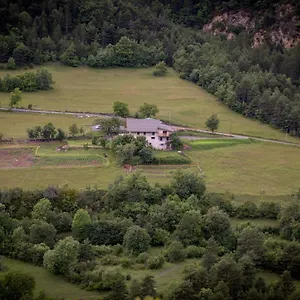 à La Ferme Dela Le Guillaumes